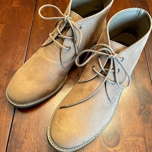 BRAND NEW Mens Chukka Boots